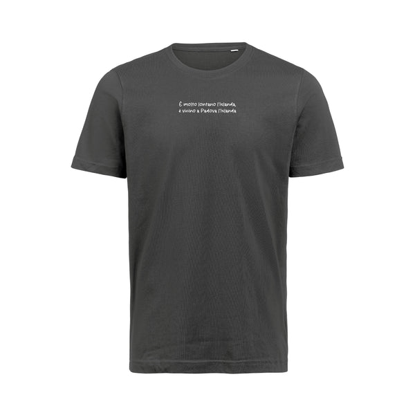È molto lontano l’Islanda — T-shirt unisex